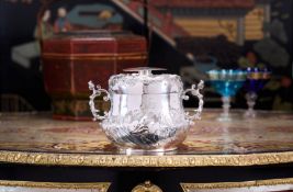 AN EXCEPTIONALLY RARE 1659 SILVER CAUDLE CUP AND COVER, COMMONWEALTH PERIOD