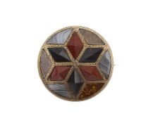 A LATE 19TH CENTURY SCOTTISH AGATE BROOCH