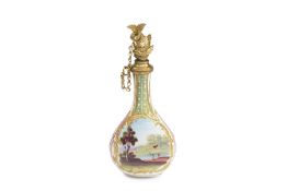 AN 18TH CENTURY SOUTH STAFFORDSHIRE ENAMEL SCENT BOTTLE AND STOPPER C.1770.