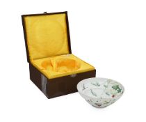 A FINE CHINESE FAMILLE ROSE PORCELAIN BOWL