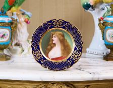 A FINE 19TH CENTURY VIENNA PORCELAIN PLATE