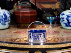 AN EARLY 19TH CENTURY STERLING SILVER AND GLASS BASKET, LONDON, 1827