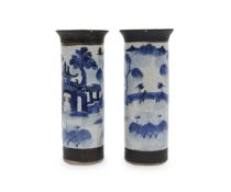 A PAIR OF LATE 19TH CENTURY CHINESE PORCELAIN CRACKLE GLAZED VASES