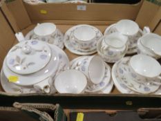TRAY OF ROYAL WORCESTER 