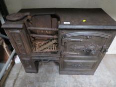 A SOLID FUEL RANGE STYLE OVEN / FIRE