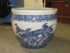 A MODERN BLUE/WHITE CERAMIC ORIENTAL STYLE FISH BOWL