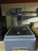 A SENSITIVE SET OF SCALES MADE BY CHAS. W. BRECKNELL LTD