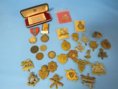 A FIRST WORLD WAR MEDAL PRESENTED TO 112184 GNR J KENNERLEY R.A TOGETHER WITH A CASED IMPERIAL