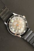 VINTAGE GENTS DIVERS WRISTWATCH BY SOLARA