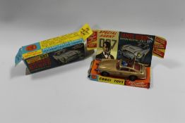 A BOXED CORGI JAMES BOND ASTON MARTIN DB5