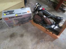 A SINGER SEWING MACHINE & A BOXED BLACK & DECKER SANDER