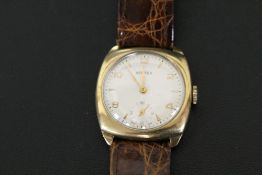 A 9 CARAT GOLD VERTEX WRIST WATCH WITH PRESENTATION ENGRAVING 1957
