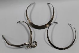 THREE 925 SILVER COLLARETTES
