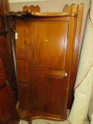 A MODERN MAHOGANY SLEIGH BED W-166 CM