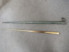 A VINTAGE CASED ONE PIECE CLAUDE FALKINER SNOOKER CUE