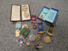 A SELECTION OF MASONIC JEWELS AND BADGES ETC