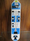A VINTAGE HOMEPRIDE PLASTIC WALL THERMOMETER