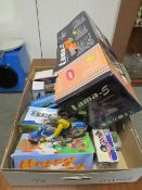 A TRAY OF ASSORTED VINTAGE AND MODERN TOYS, TIN PLATE MOTORCYCLE WITH SIDE CAR, REMOTE HELICOPTER