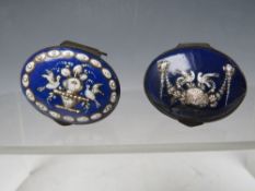 TWO LATE 18TH / EARLY 19 TH BILSTON ENAMEL PATCH BOXES, average L 4 cm (2)