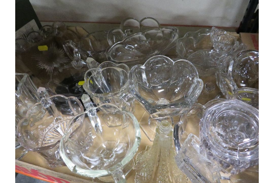 THREE TRAYS OF CLEAR PRESSED GLASS - Image 4 of 4