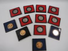 A COLLECTION OF CASED VINTAGE AMERICAN MEDALS OR REVOLUTIONARY INTEREST