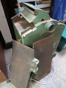 A HEAVY DUTY INDUSTRIAL TYPE WOOD SURFACER / PLANER - 240v