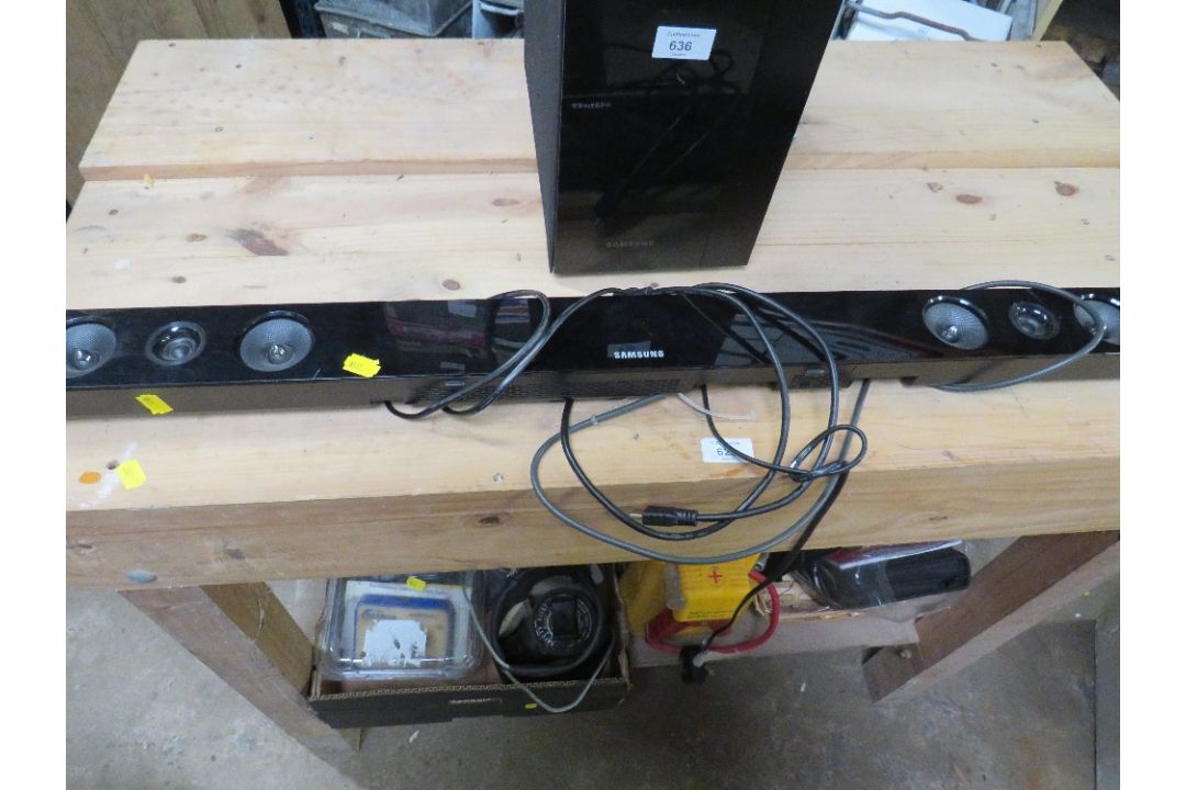 A SAMSUNG SOUND BAR AND A SUBWOOFER - Image 2 of 5