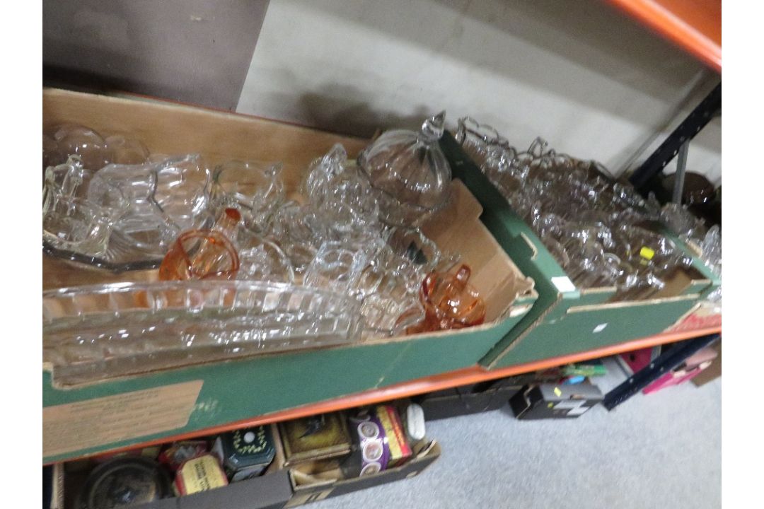 THREE TRAYS OF CLEAR PRESSED GLASS - Image 1 of 4