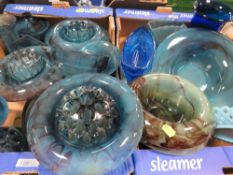 TWO TRAYS OF MAINLY MARBLE EFFECT VINTAGE GLASSWARE ETC