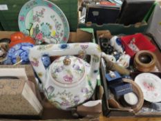 TWO TRAYS OF ORIENTAL ITEMS