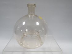 LATE 18TH EARLY 19TH CENTURY GLASS WASP TRAP