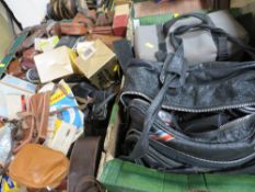 A LARGE QUANTITY OF VINTAGE CAMERAS , LENS, ACCESSORIES (3 TRAYS)