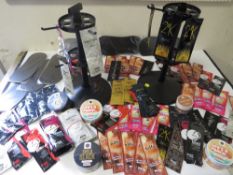 A QUANTITY OF ASSORTED EX SHOP STOCK SUN BED TANNING CREAM SACHETS
