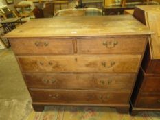 A LARGE GEORGIAN OAK COUNTRYMADE CHEST OF FIVE DRAWERS W-118 CM