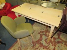 A MODERN FOLDING DESK/TABLE WITH GREEN ARMCHAIR (2)