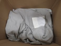 A PAIR OF MODERN HEAVY LINED CURTAINS