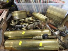 A TRAY OF ASSORTED METAL WARE TO INCLUDE SHELL CASES , BRASS, GRECO ROMAN BRASS CANDLESTICKS ETC