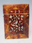 A 19TH CENTURY TORTOISESHELL VISITING CARD CASE, with inlaid decoration, 10 x 8 cm