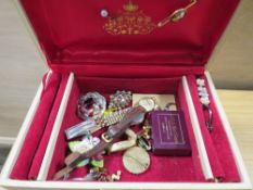 A SMALL QUANTITY OF COLLECTABLE'S TO INCLUDE WATCHES, COINS COSTUME JEWELLERY ETC