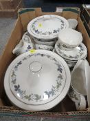 A TRAY OF ROYAL DOULTON LARCHMONT TEA/DINNER WARE