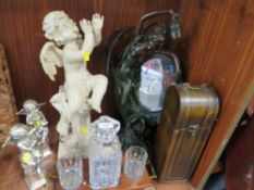 A QUANTITY OF DISPLAY PIECES TO INCLUDE A MODERN ART NOUVEAU STYLE MIRROR LAMP