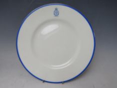 A MINTON ROYAL CANADIAN AIR FORCE MESS PLATE, Dia. 27 cm