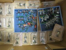 A TRAY OF LEAD SOLDIERS