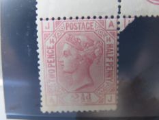 QV MINT 2 1/2D ROSY-MAUVE, plate 14, with marginal plate number 14 and part marginal inscription,