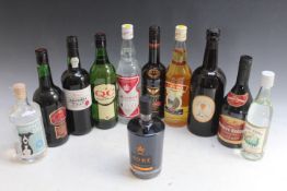 ELEVEN ASSORTED BOTTLES OF SPIRITS, SHERRY, PORT ETC., to inlcude 1 50cl bottle of 'Whippet' gin,