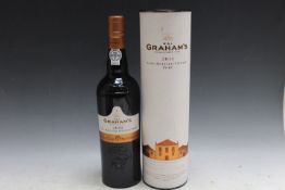 A BOTTLE OF GRAHAMS'S LBV PORT 2011, in original gift tube