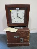 A VINTAGE NATIONAL TIME RECORDER & Co. OAK CASED CLOCKING IN MACHINE, H 69 cm