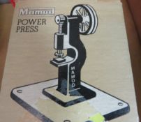 A SELECTION OF SIX BOXED STEAM RELATED ITEMS, to include Mamod line shaft, Mamod power press,