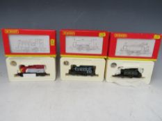THREE BOXED HORNBY 00 GAUGE SCALE LOCOMOTIVES / SHUNTERS, to include industrial locomotive 101, 0-