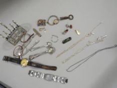 A SMALL TUB OF WATCHES AND COLLECTABLES